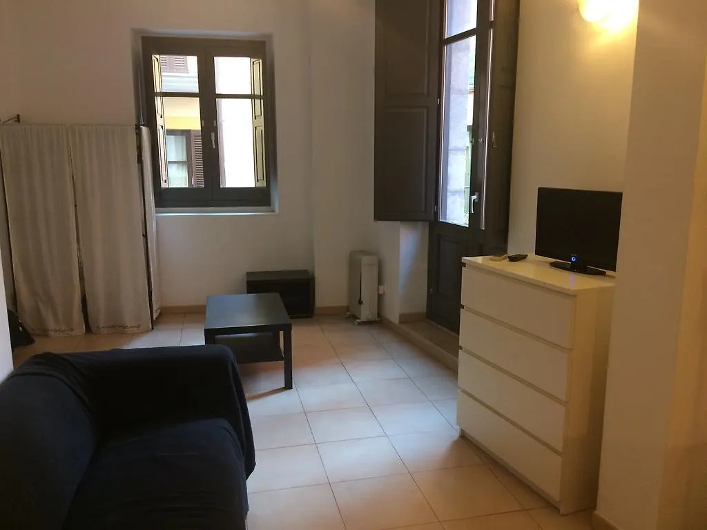 Gran Estudio Barri Vell Gerona 0*,